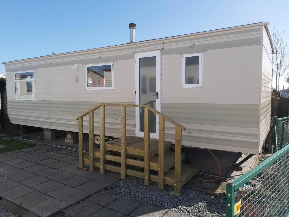Caravan 2 Bedroom - New Camping Ideal دي هان المظهر الخارجي الصورة