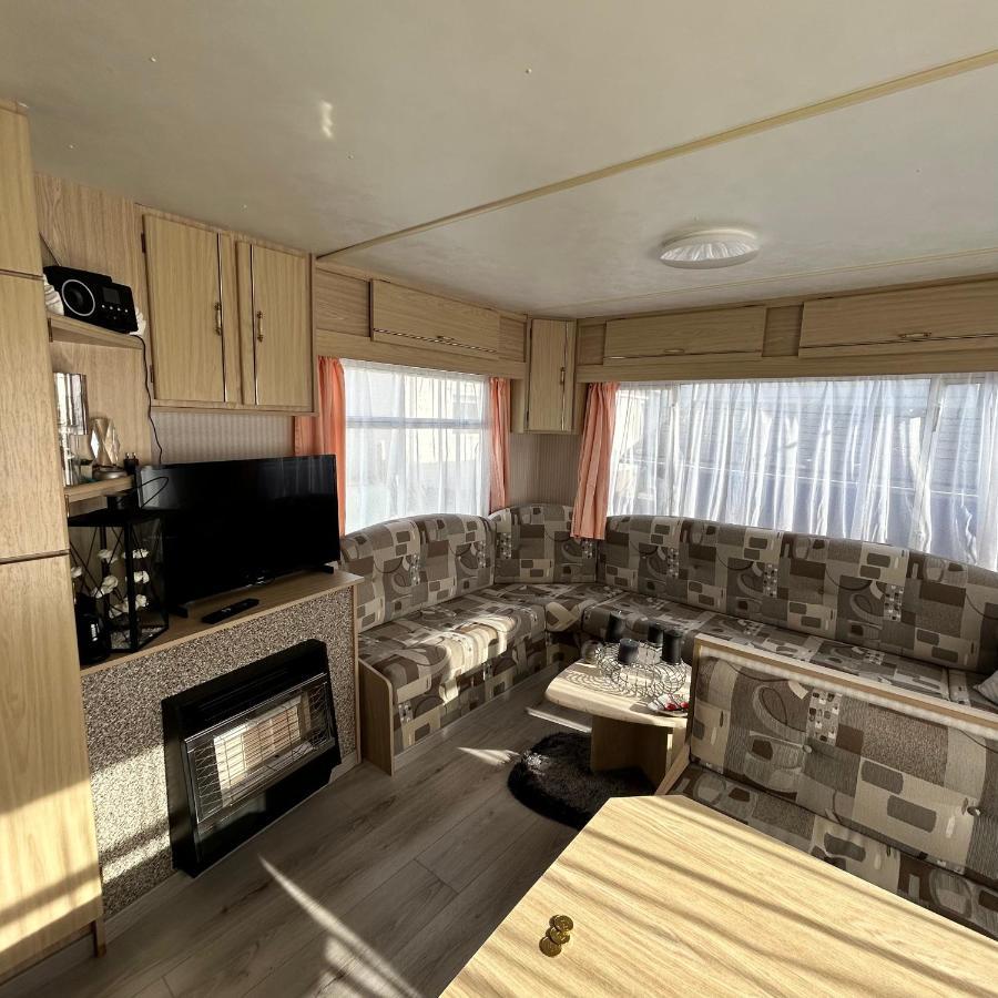 Caravan 2 Bedroom - New Camping Ideal دي هان المظهر الخارجي الصورة