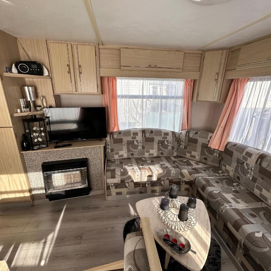 Caravan 2 Bedroom - New Camping Ideal دي هان المظهر الخارجي الصورة
